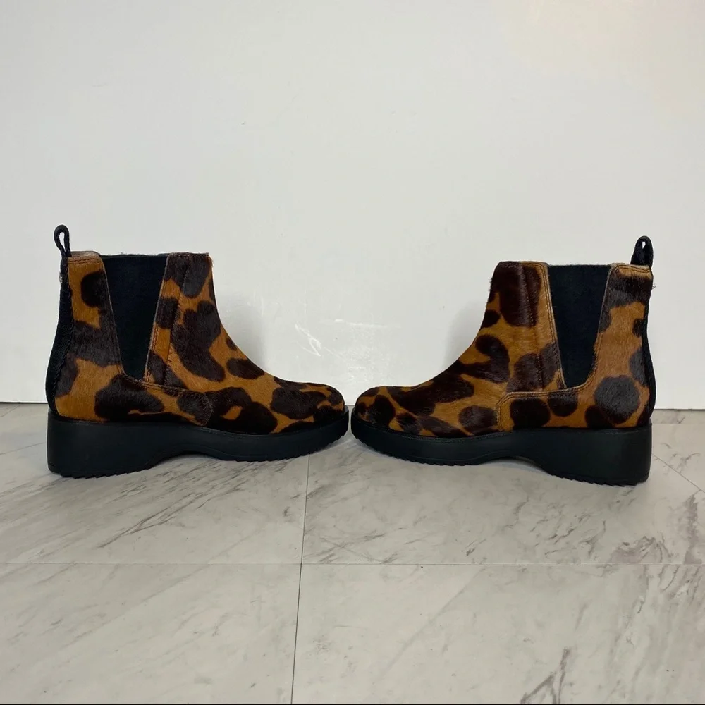 New! Louise et Cie Zareb Chelsea Platform Bootie 6M